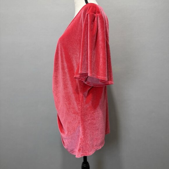 Torrid Stretch Velvet Blouse Women's 2X Pink Ruched Flutter Sleeve Top Romantic - Picture 2 of 8